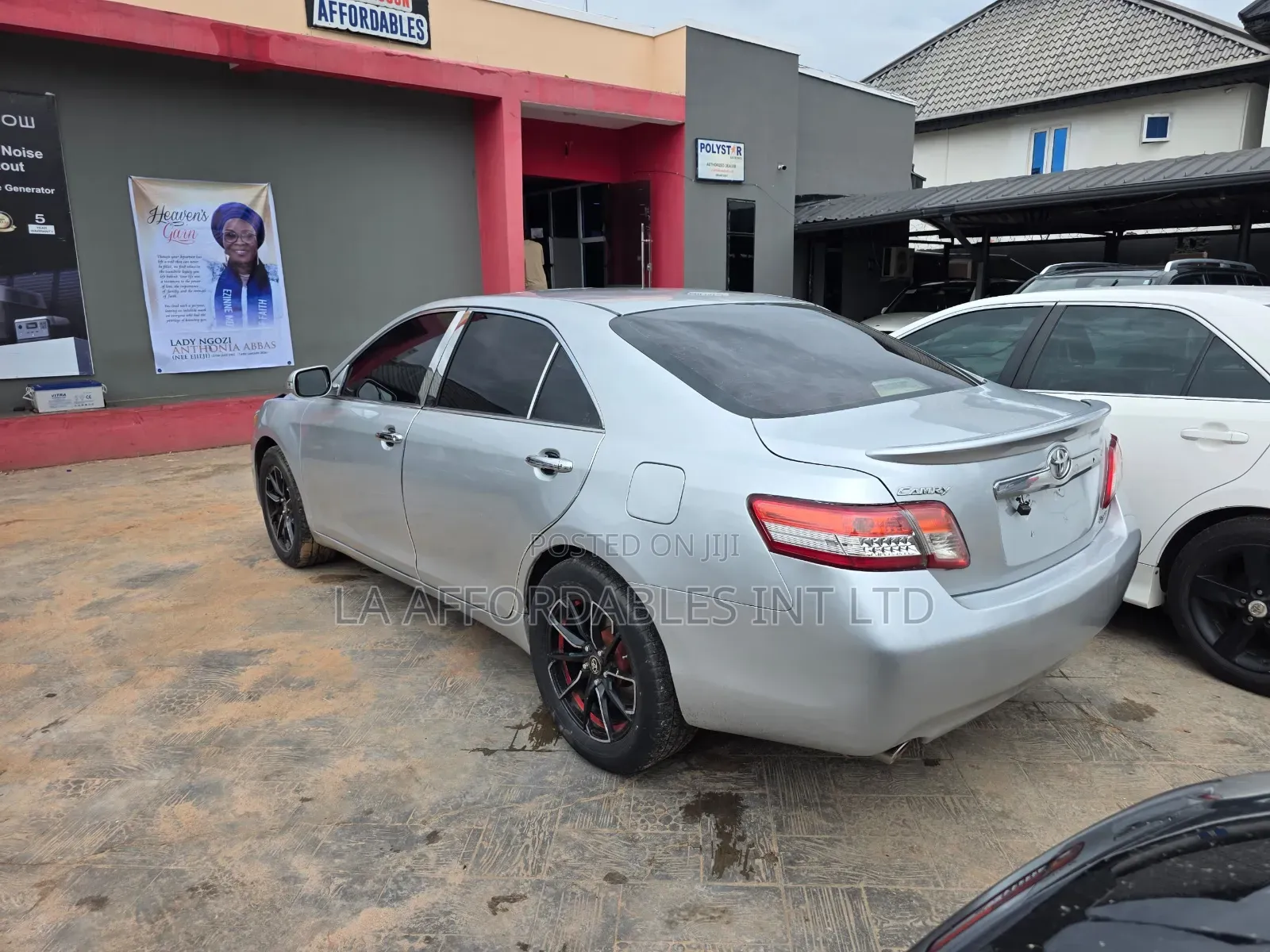 Toyota Camry 2011 Silver