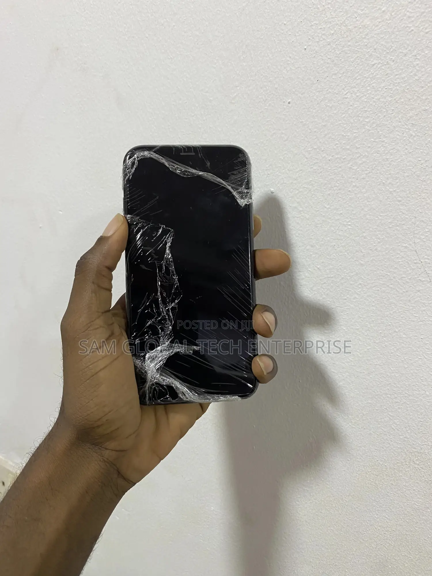 Apple iPhone XR 64 GB Black
