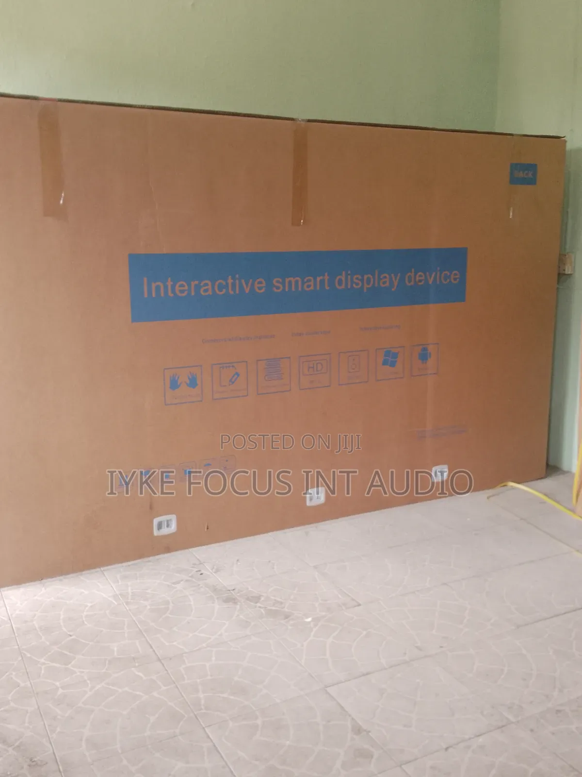 98/100 Inches Interactive Panel (Elon Display)With Operating System