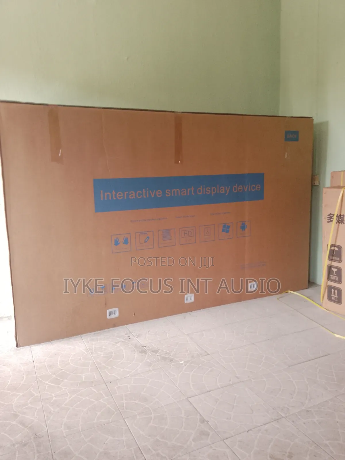 98/100 Inches Interactive Panel (Elon Display)With Operating System