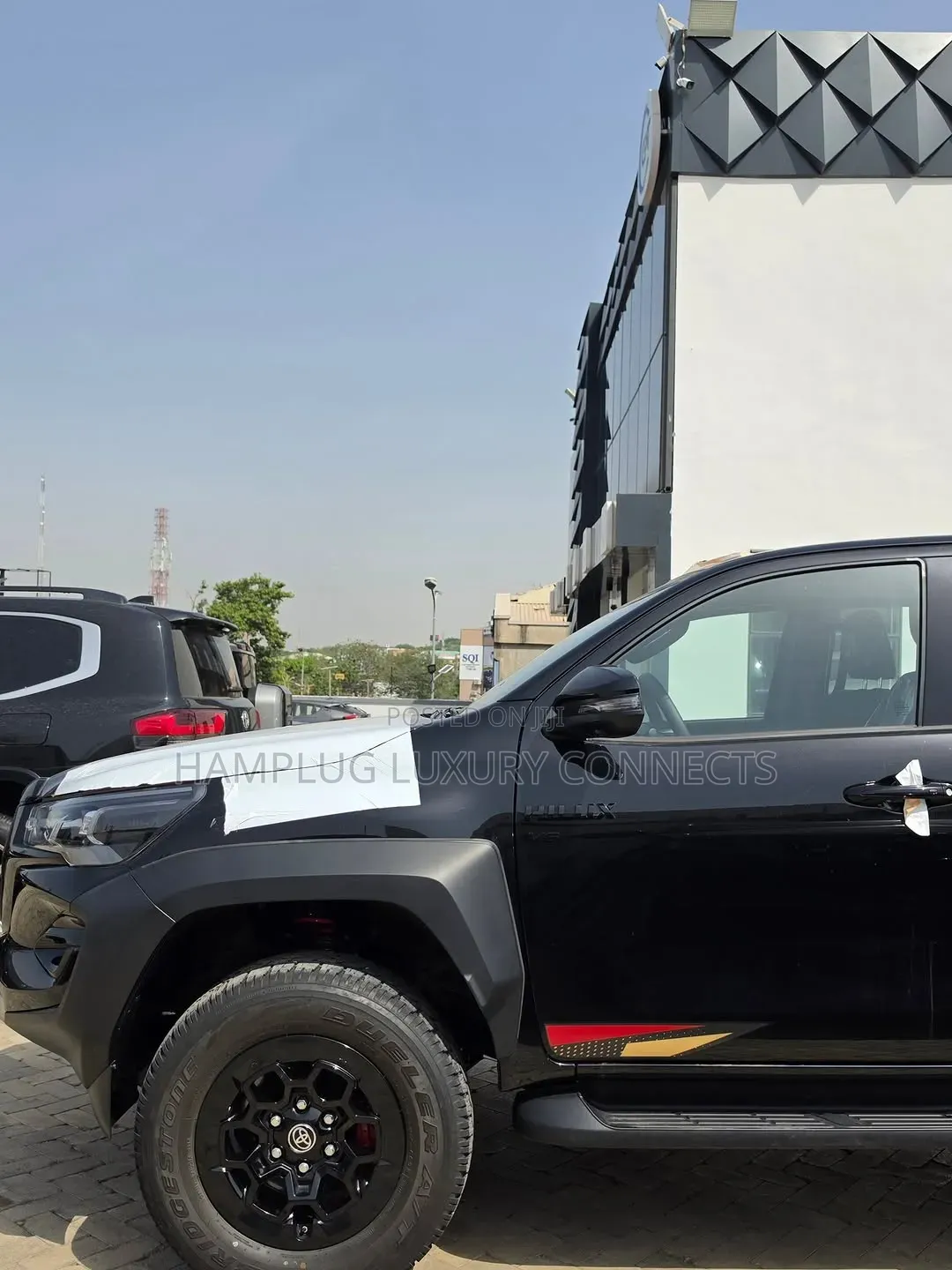 New Toyota Hilux 2025 Black