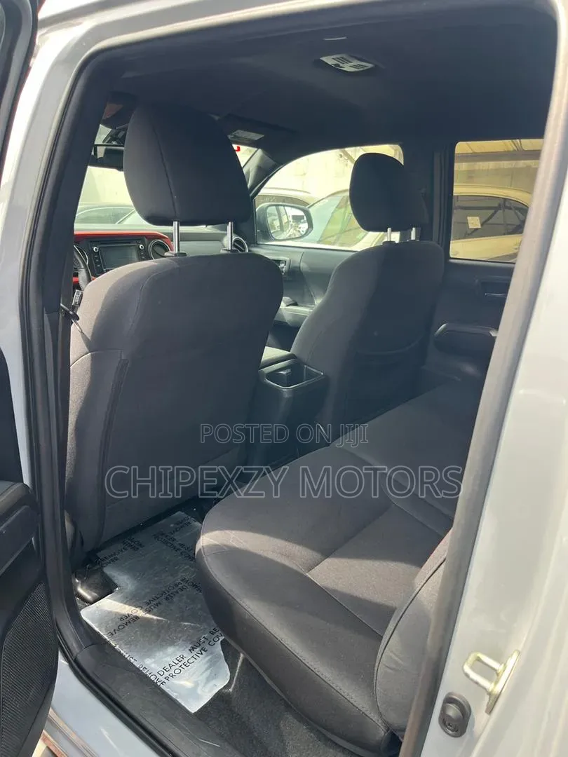 Toyota Tacoma Limited 2017 Gray