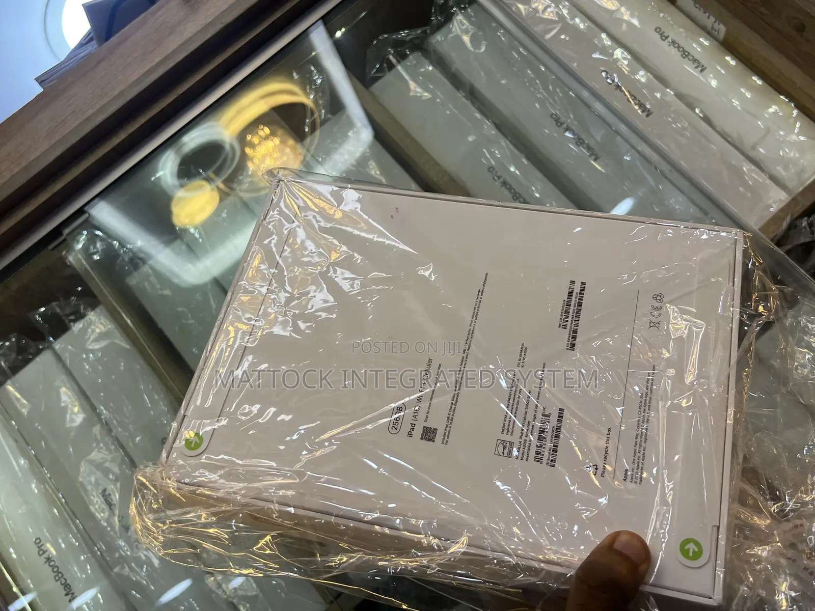 New Apple iPad Pro 11 (2025) 256 GB