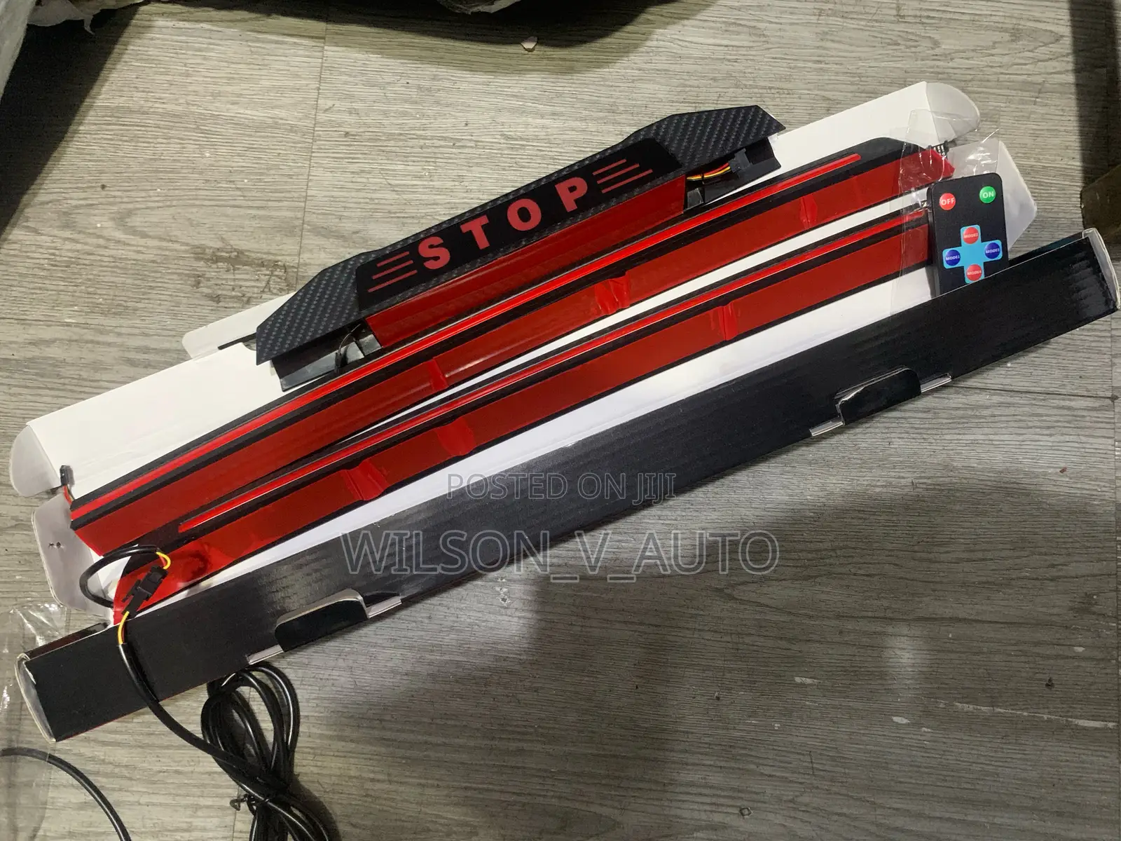 Universal 3-Segment Carbon Fiber Dynamic Led Tail Light Bar