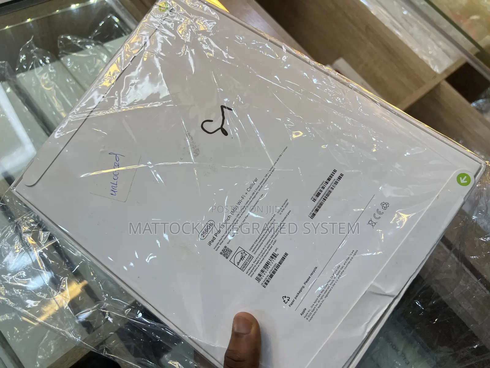 New Apple iPad Pro 11 (2025) 256 GB Gray