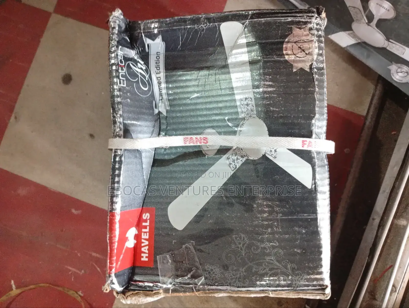 Havell Enticer Art Celling Fan