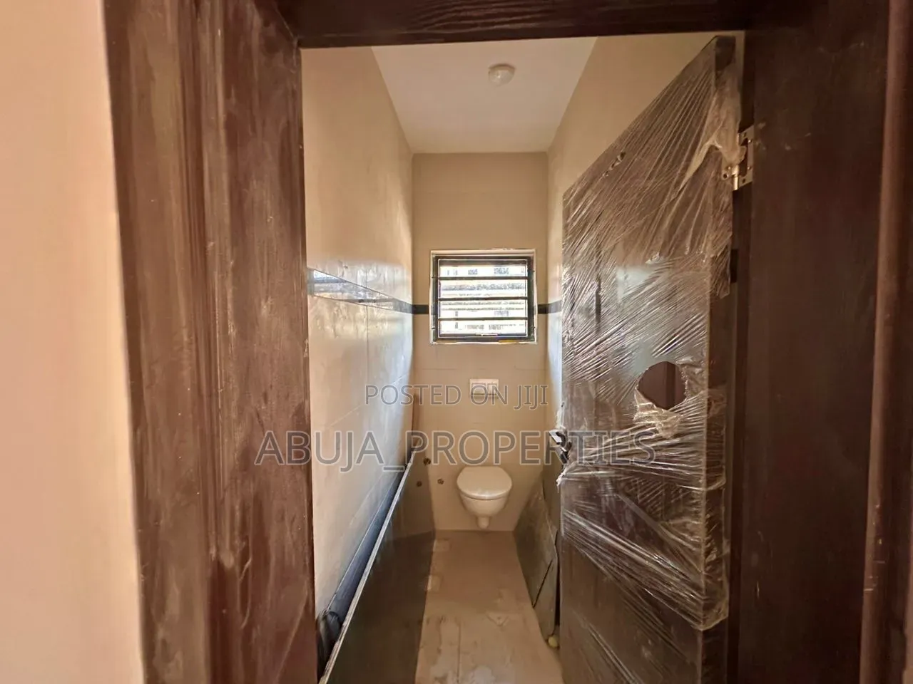 5bdrm Duplex in Wuye for rent