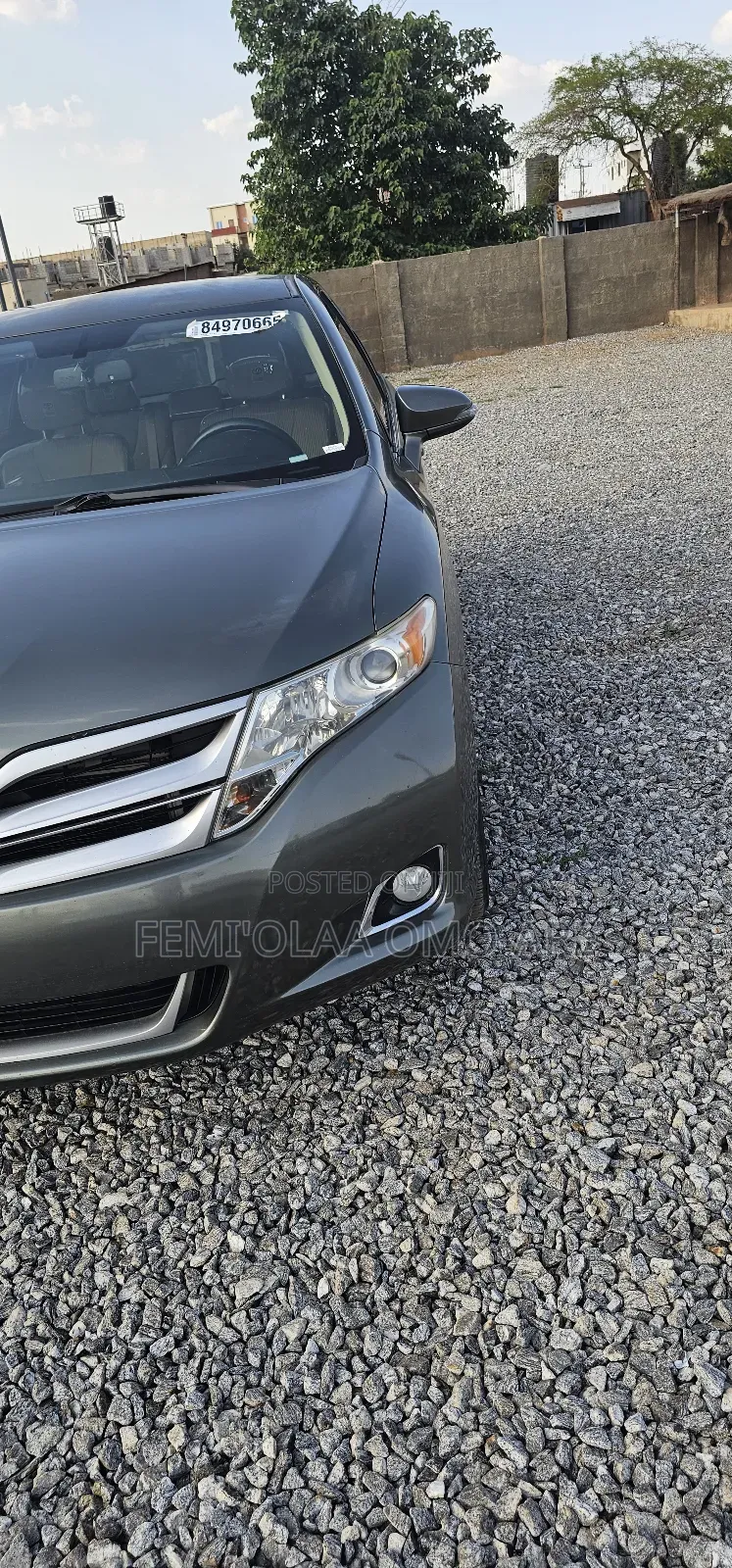 Toyota Venza LE 4dr Wagon (2.7L 4cyl 6A) 2014 Green