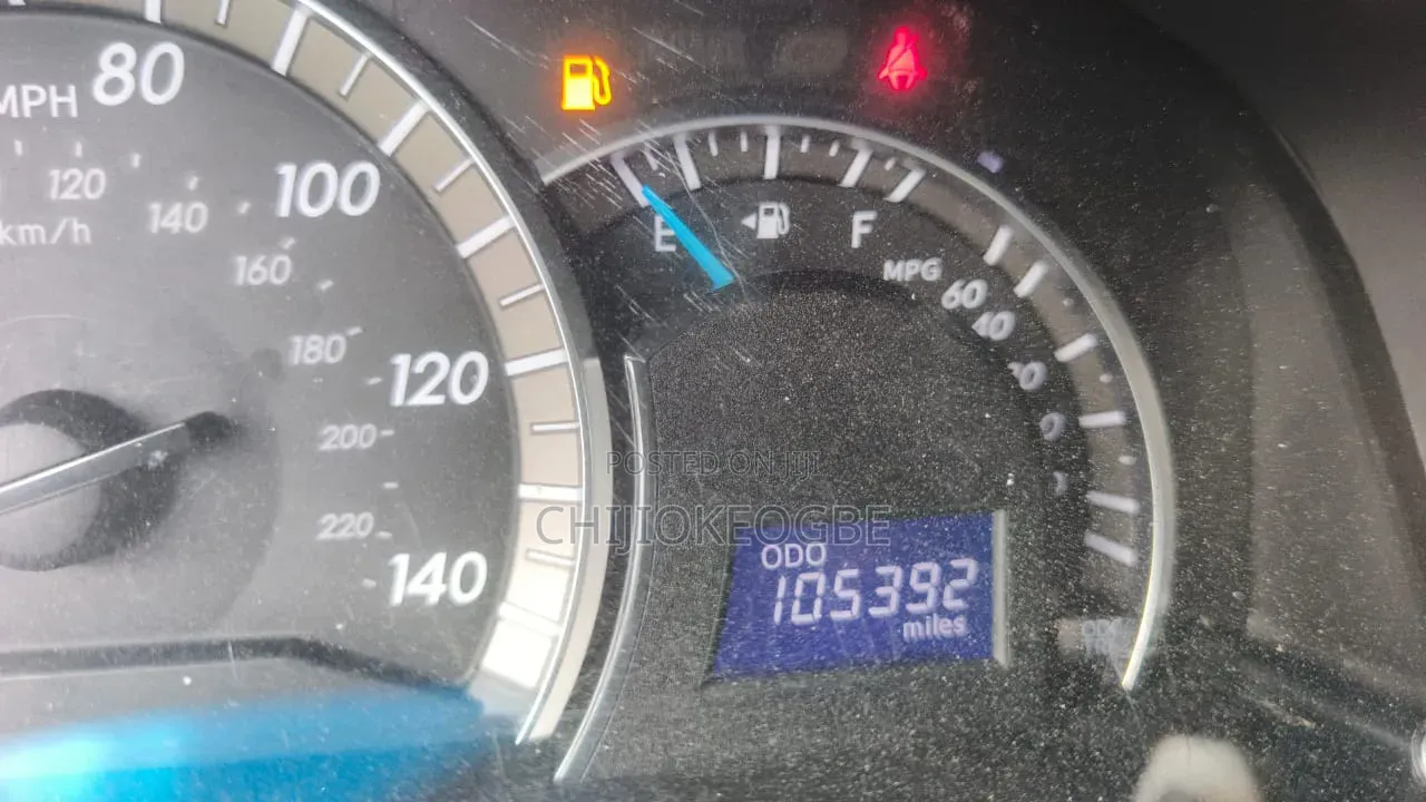 Toyota Camry SE 4dr Sedan (2.5L 4cyl 6A) 2012 Green