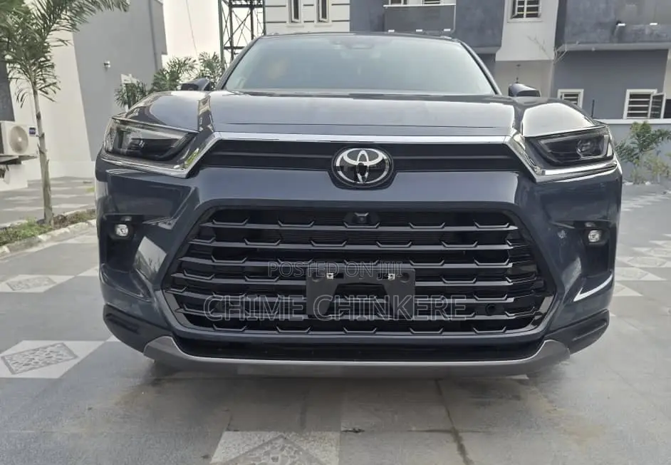 Toyota Grand Highlander Limited AWD 2024 Blue