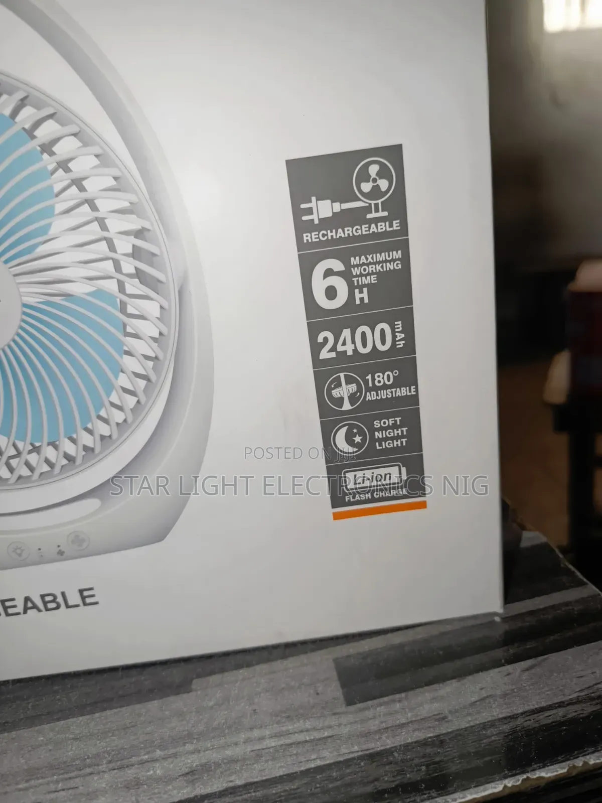 Adjustable Rechargeable Fan-7