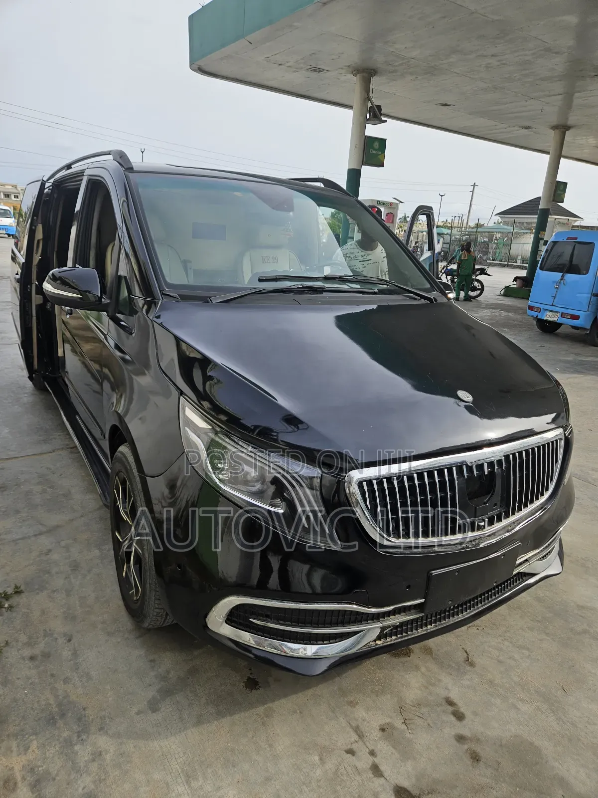 Mercedes-Benz Viano 3.0 CDi V6 2012 Black