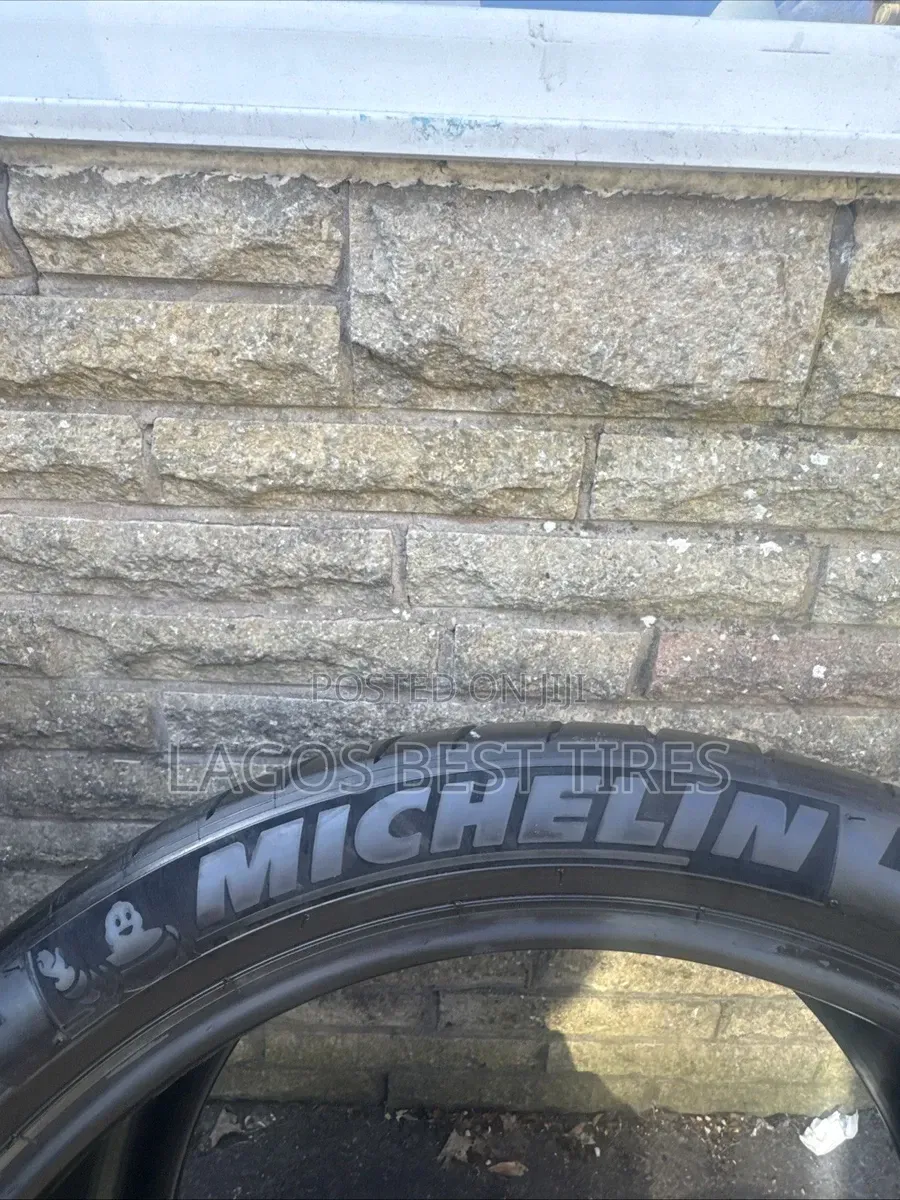 Unbeatable Deal: Michelin Pilot Super Sport (Pair) - 325/30 Zr21
