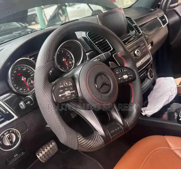 Steering Wheel Amg Fiber Carbon With Super-Sport Feature