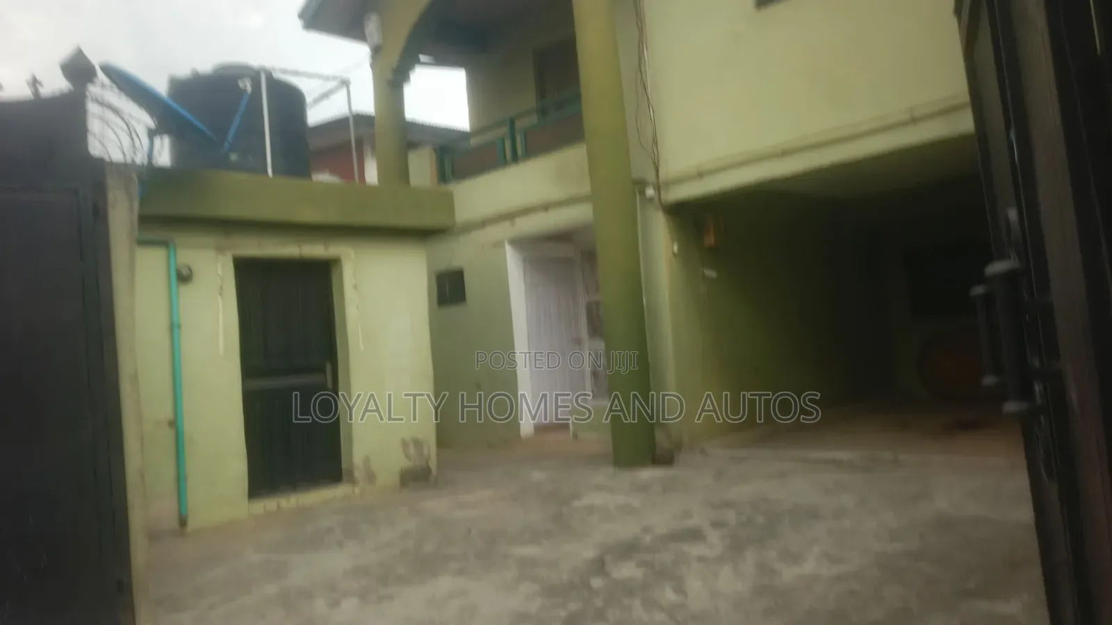 5bdrm House in Ogba Ikeja for sale