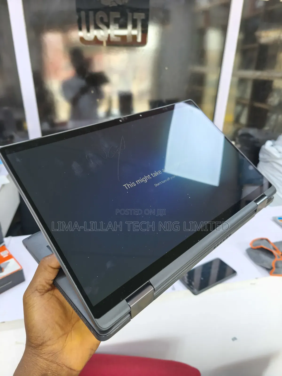 Laptop Dell Latitude 5300 8GB Intel Core i7 SSD 256GB