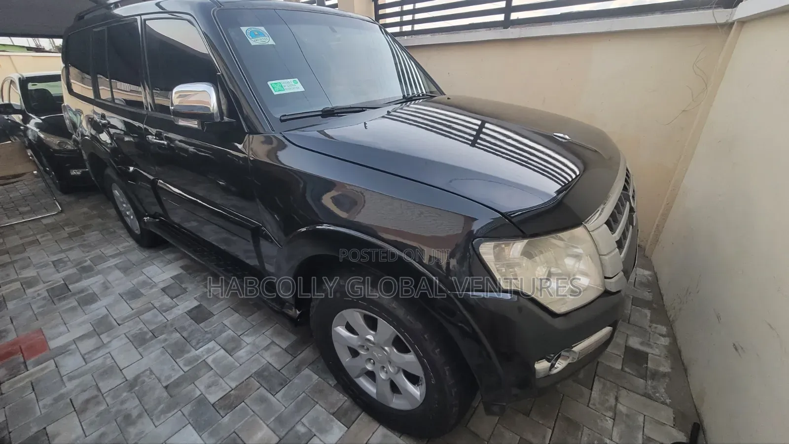 Mitsubishi Pajero 2010 Black