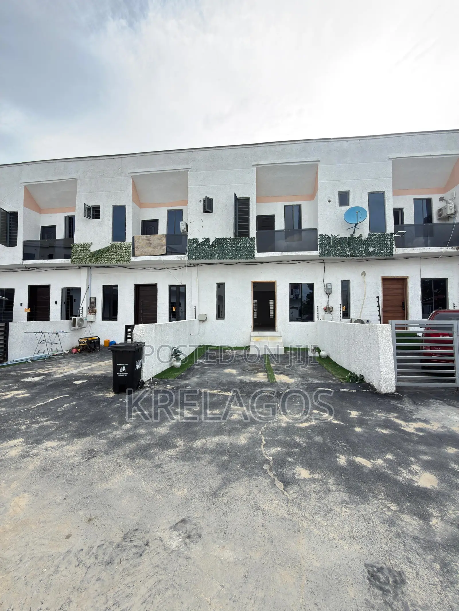 3bdrm Duplex in Abraham Adesanya Estate for sale