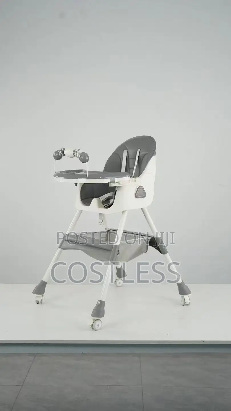 Multifunctional and Adjustable Baby High Feeding Chair With Wheels