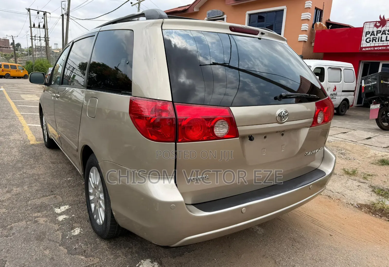 Toyota Sienna XLE 2007 Gold