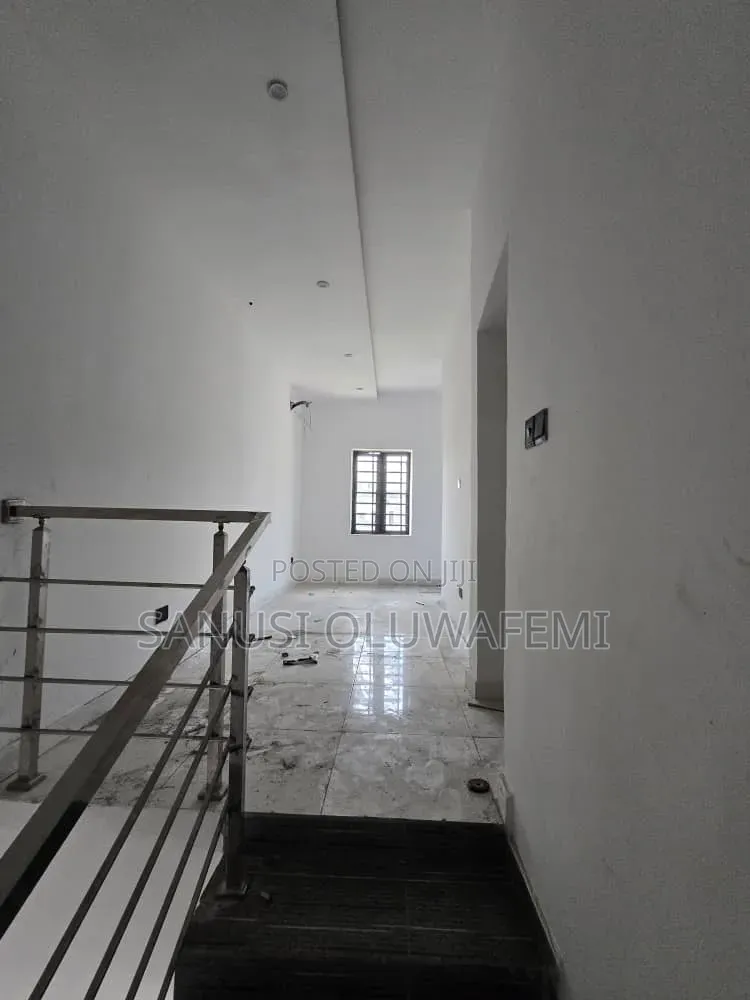 3bdrm Duplex in Abraham Adesanya Estate for sale