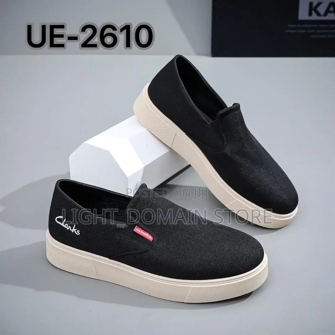 Quality Clarks Men Shoes