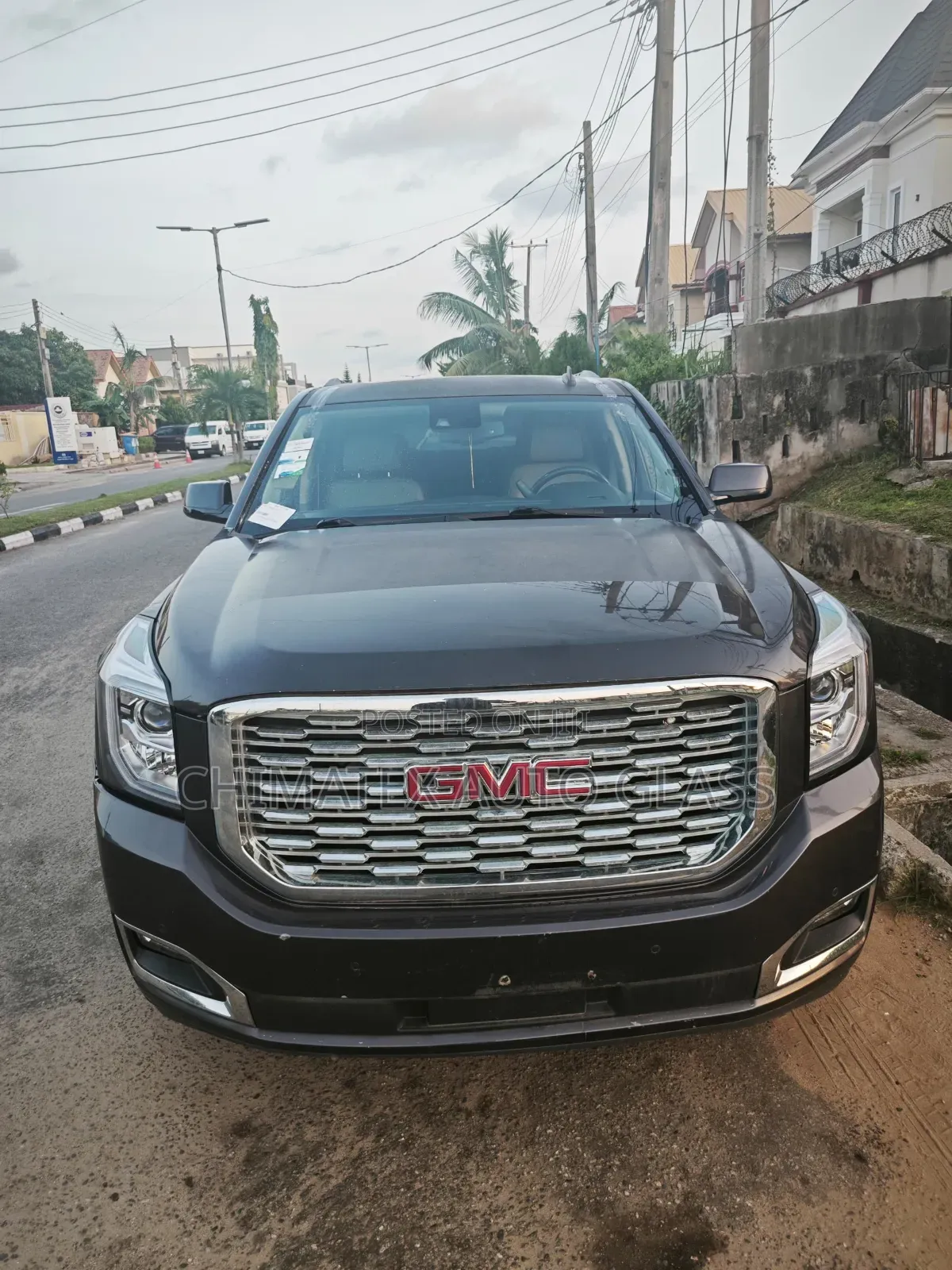 GMC Yukon 2016 Windscreen Glass Available Installed at Chimatex