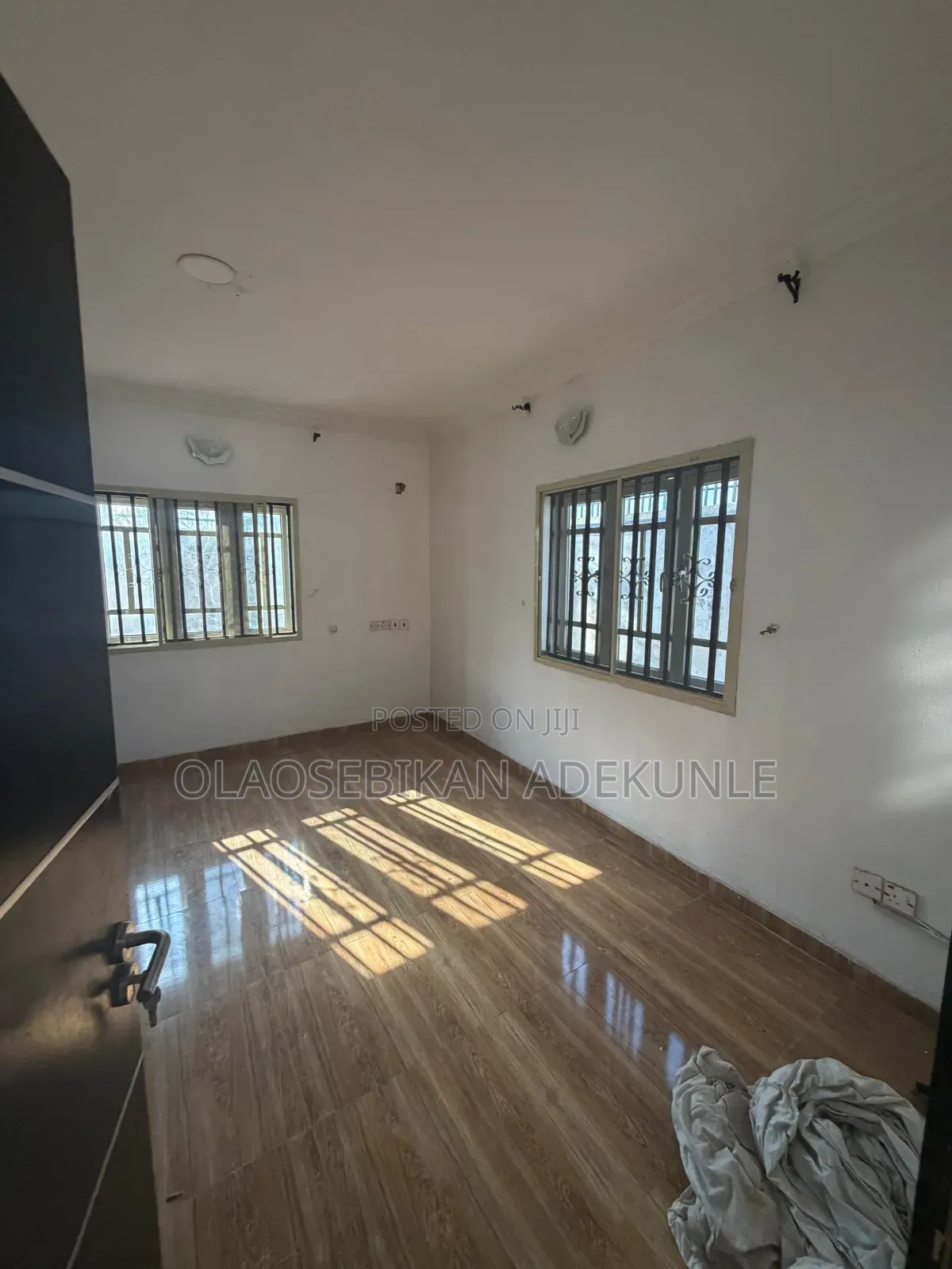 2bdrm Block of Flats in Kolapo Ishola Gra, Akobo for rent