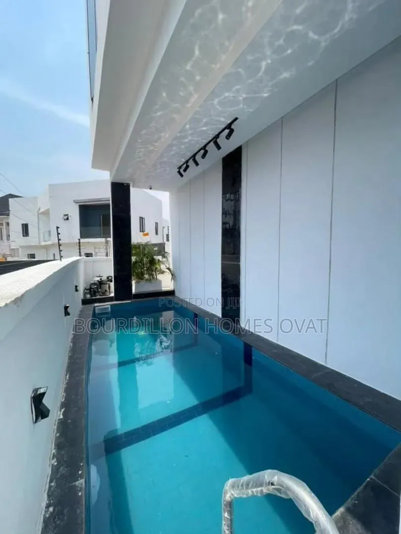5bdrm Duplex in Ikota Lekki Lagos for sale