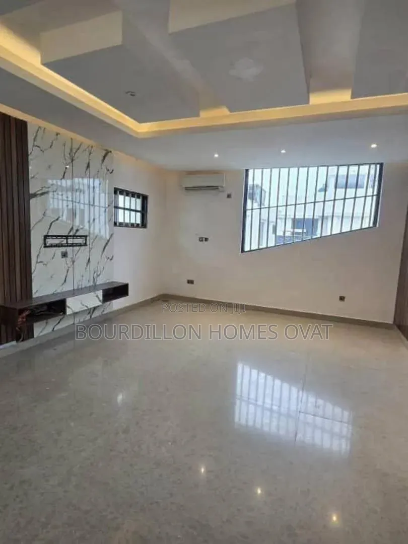 5bdrm Duplex in Ikoyi Lagos State for sale