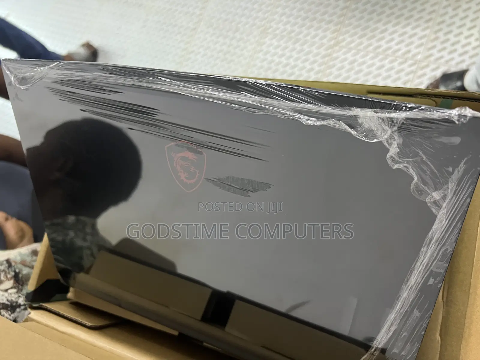 New Laptop MSI 16GB Intel Core i5 SSD 512GB