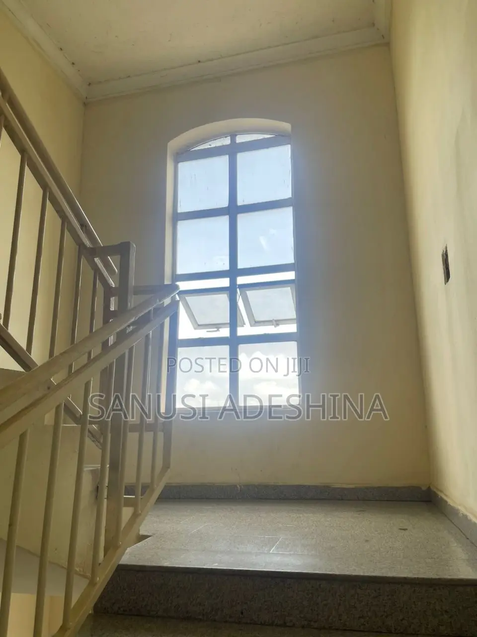 3bdrm Block of Flats in Jabi ,Fct Abuja for sale