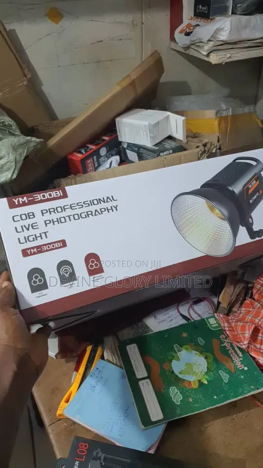 Ym-300bi Cob Led Video Light 150w Bi-color Studio Light