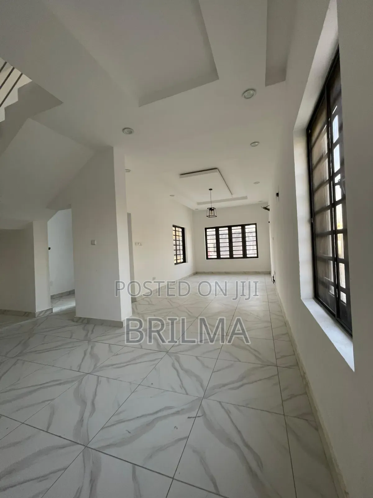 4bdrm Duplex in Jahi for sale