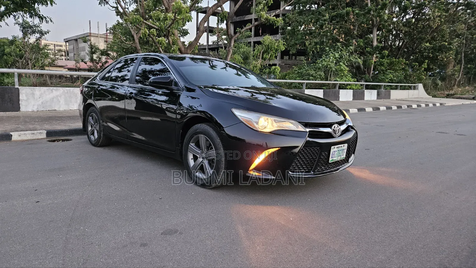 Toyota Camry LE 4dr Sedan (2.5L 4cyl 6A) 2016 Black