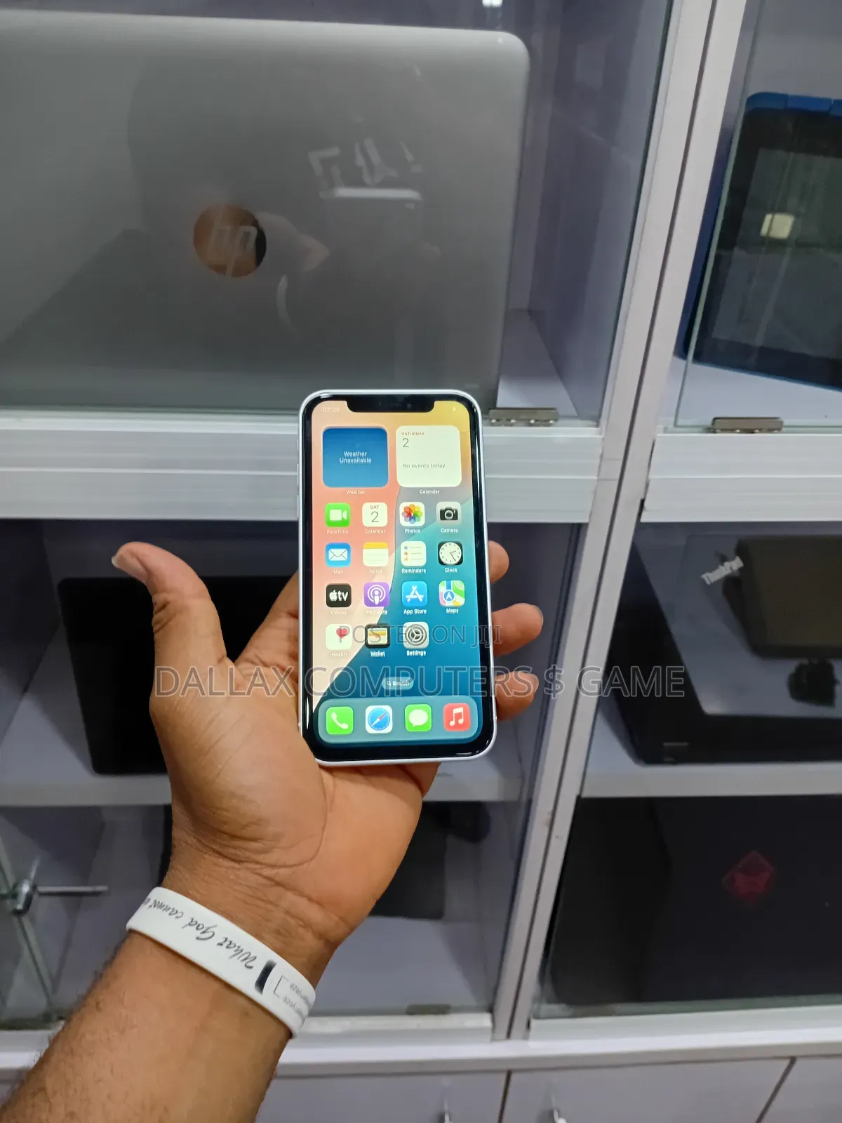 Apple XR 128 GB Silver
