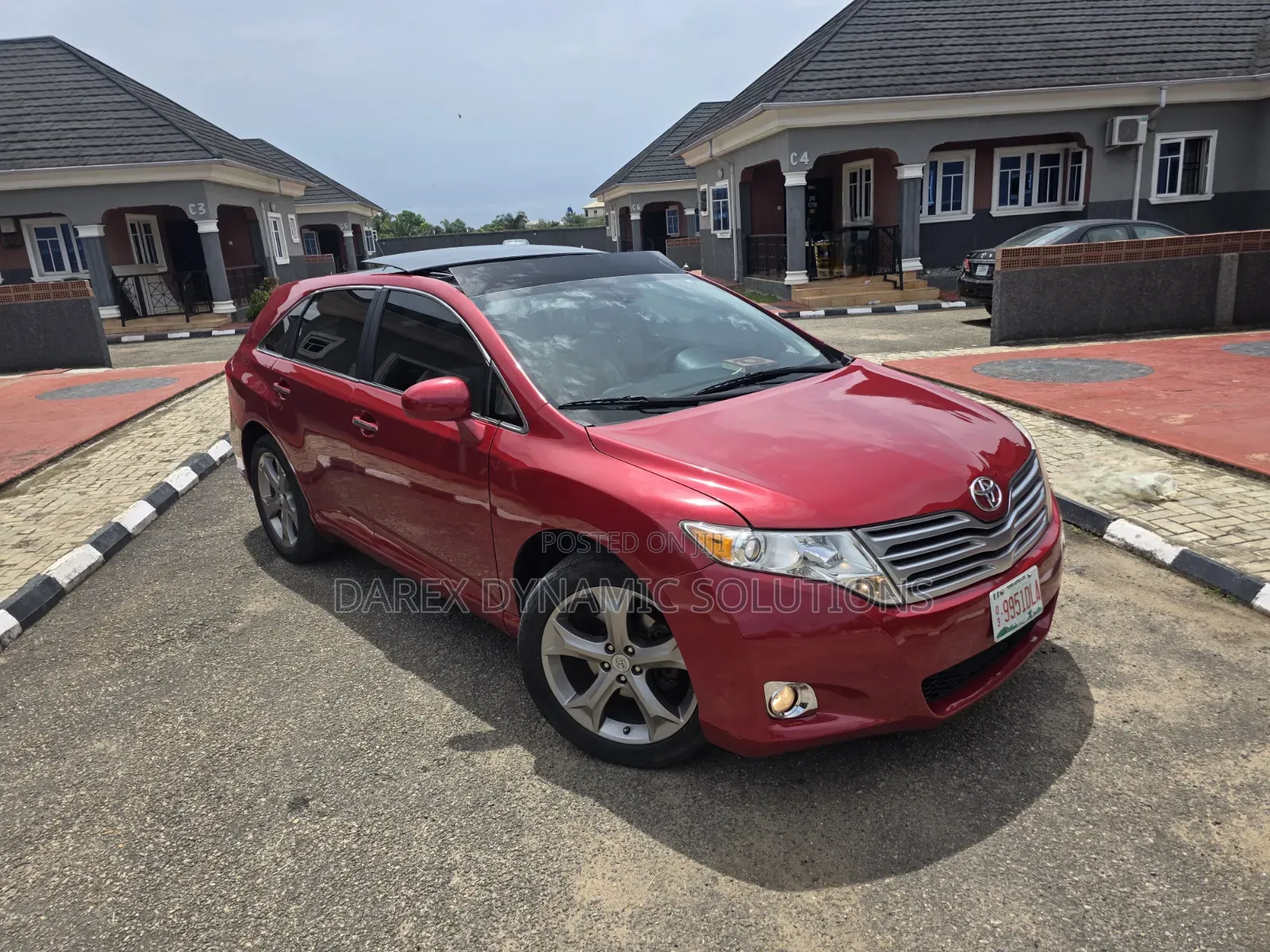 Toyota Venza XLE 2010 Red