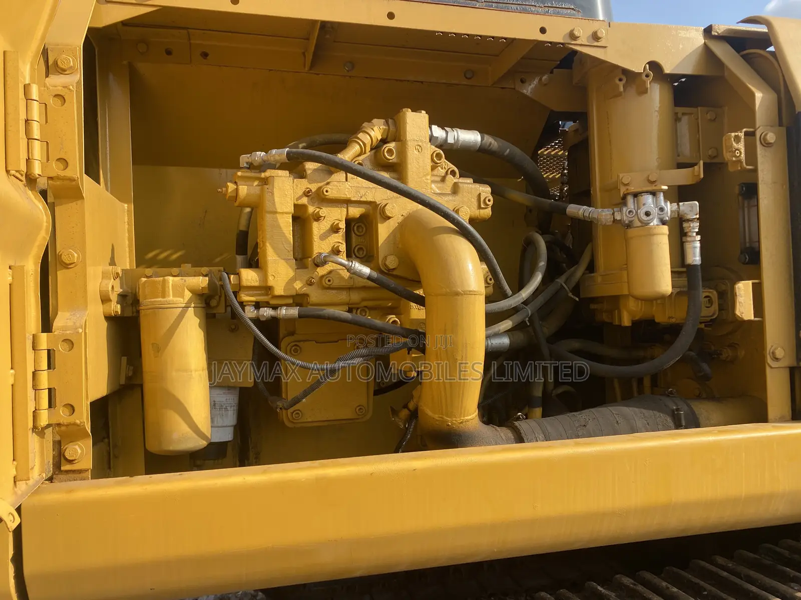 Cat Excavator 330bl