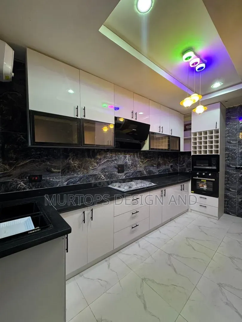 4bdrm Duplex in Lekki Phase 2 for sale