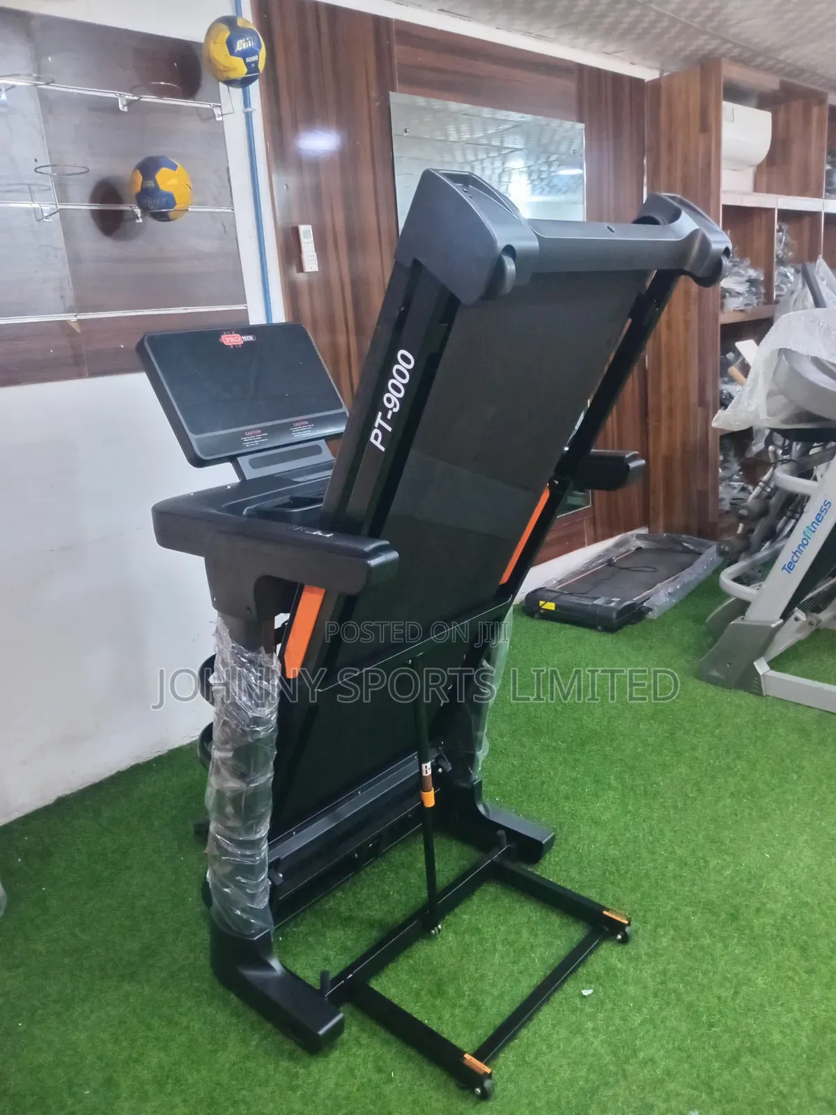 Pro Tech 4hp Commercial Treadmill With Massager