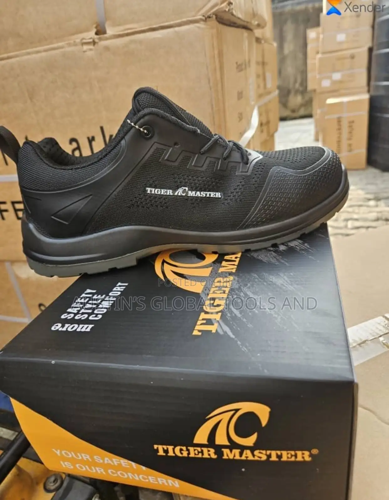 Tiger Master Black Safety Shoes