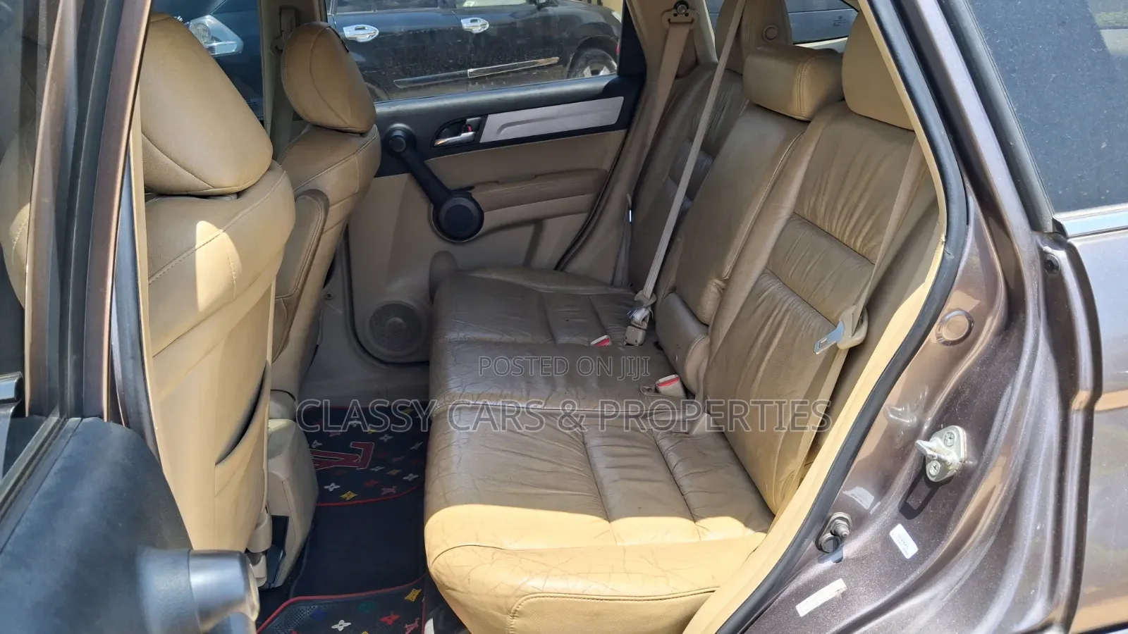 Honda CR-V LX 4dr SUV AWD (2.4L 4cyl 5A) 2011 Gray