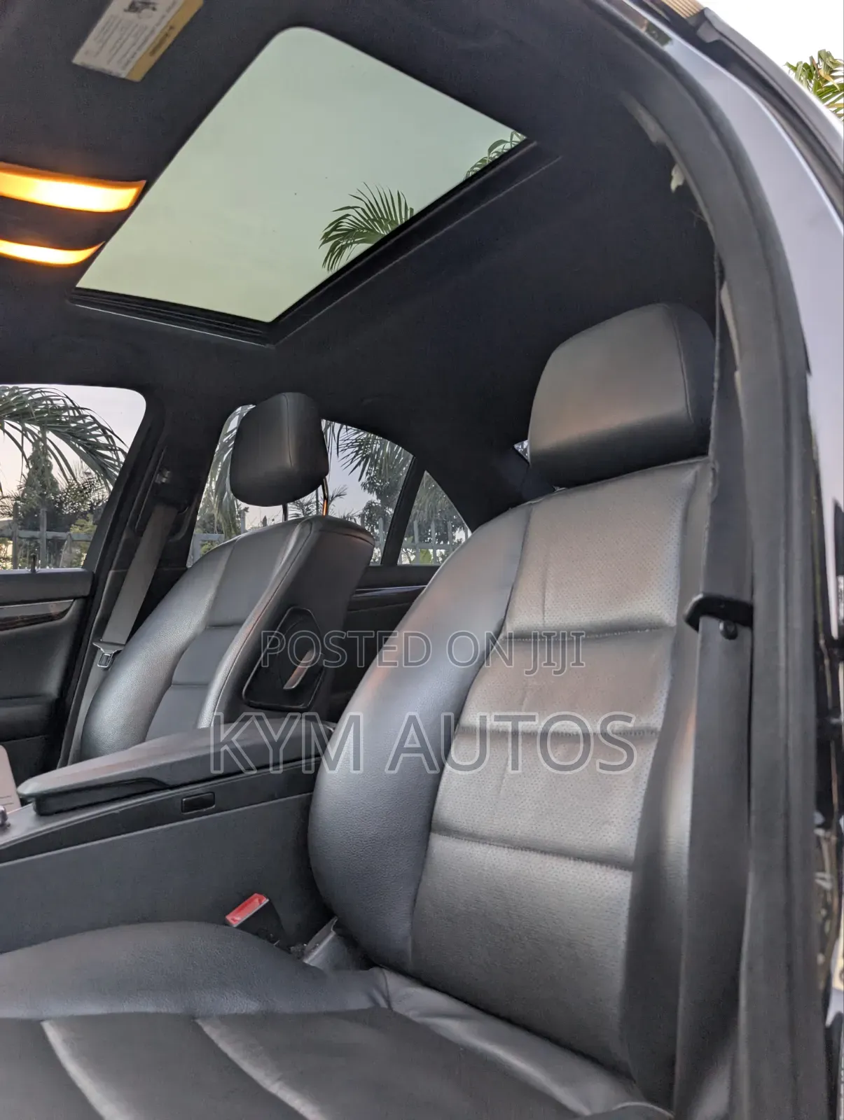 Mercedes-Benz C300 2012 Black