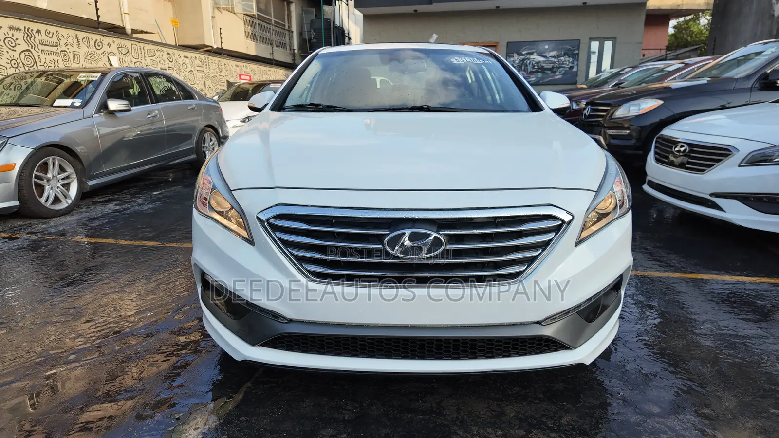 Hyundai Sonata Sport Sedan FWD (2.4L 4cyl 6A) 2017 White