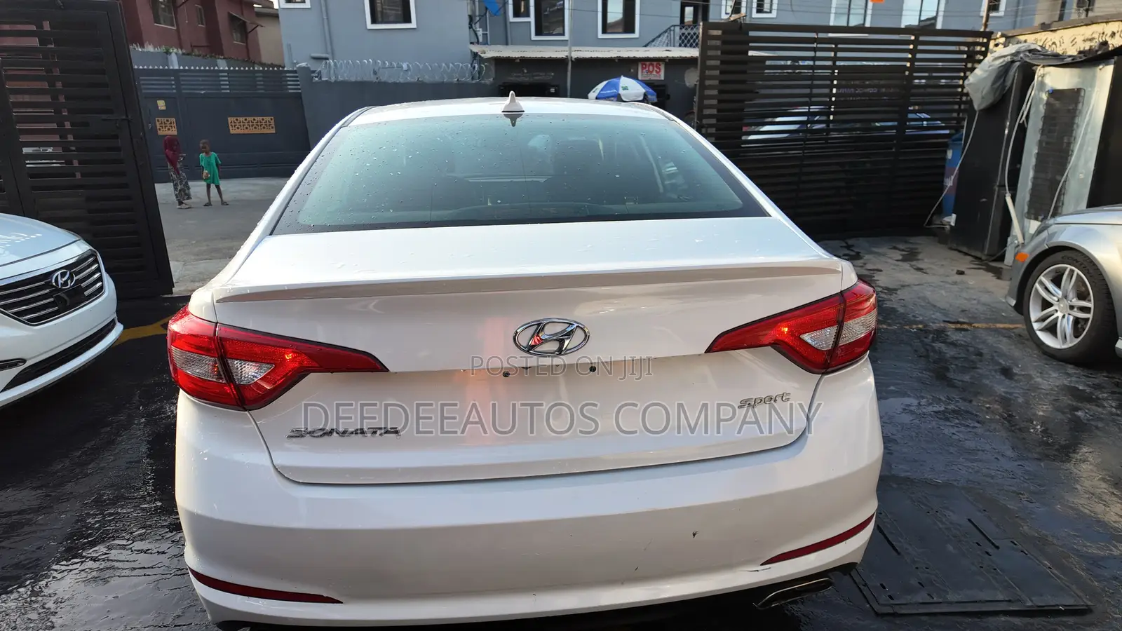 Hyundai Sonata Sport Sedan FWD (2.4L 4cyl 6A) 2017 White