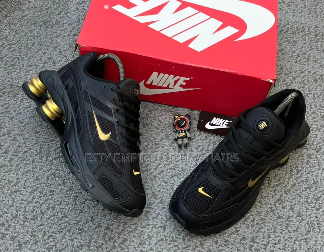 High Quality Luxury Nike I N I Sneakers