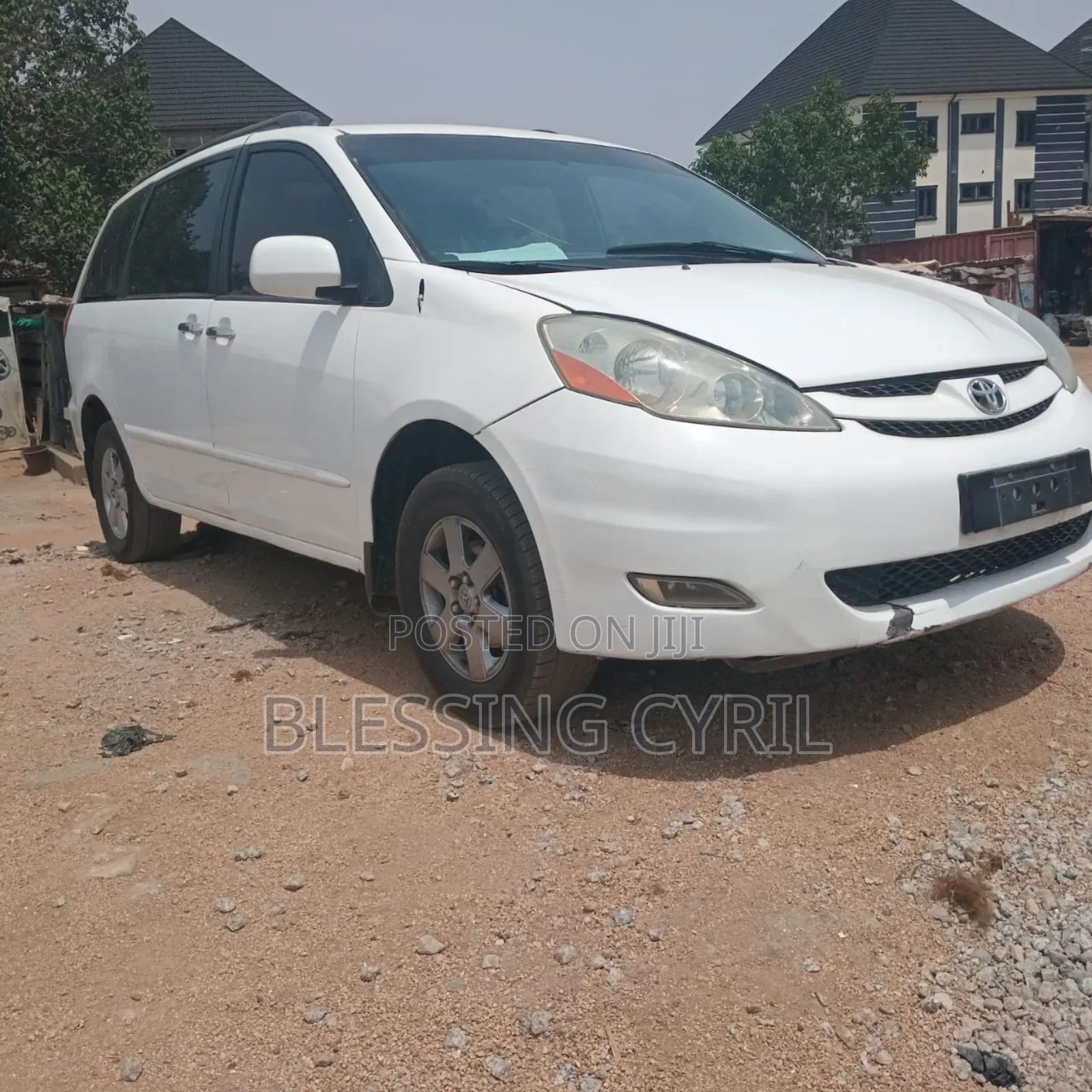 Toyota Sienna 2005 White