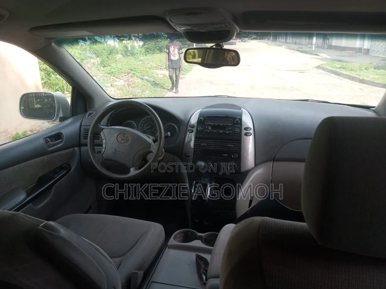Toyota Sienna LE AWD (3.3L V6 5A) 2004 Silver