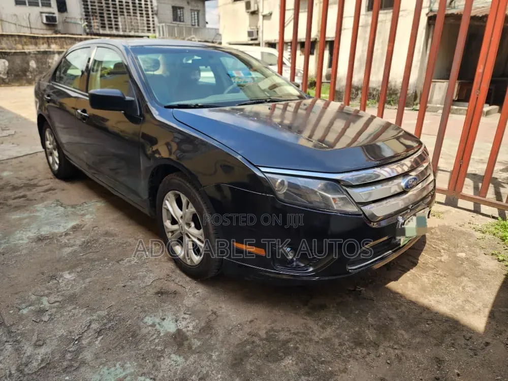 Ford Fusion SE 2013 Black