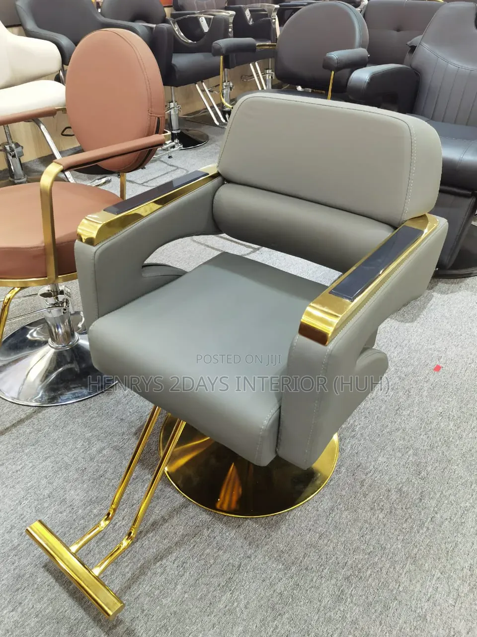 Barbing Salon Chairs High Qaulity One